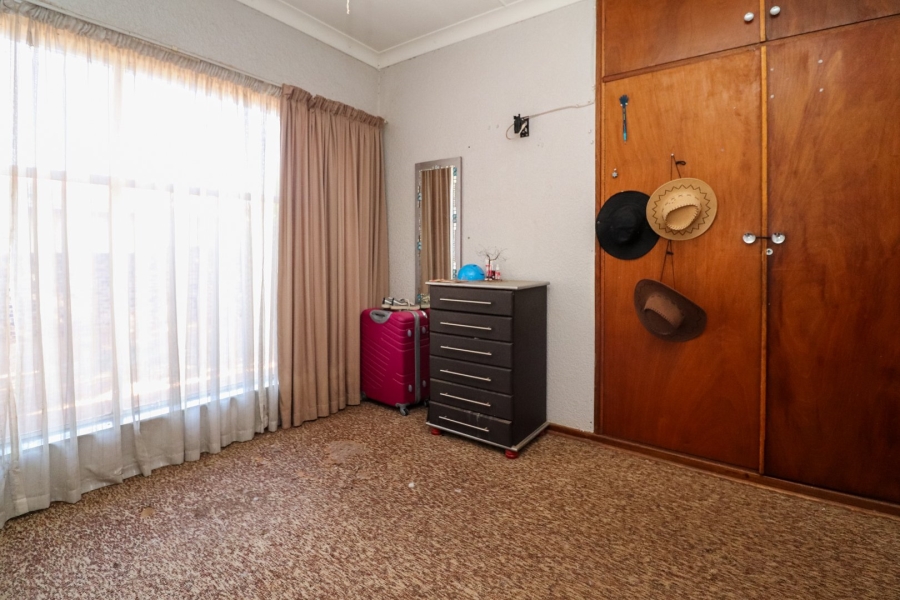 4 Bedroom Property for Sale in Flimieda North West
